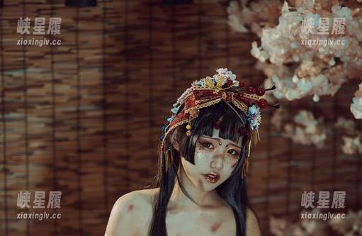 芊川一笑MNK的透明女仆，美图出没！想不想用做壁纸呀？