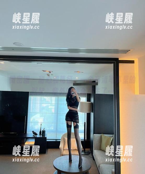 微密圈 - 甜心和葛征，一个高清写真里的默契，意外的结合产生了…