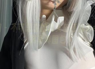 微密圈 - 不可思议的修女与葱油饼er的扫荡写真图包