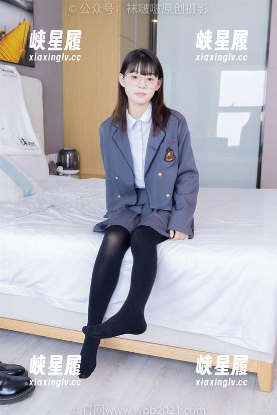 袜啵啵 - 不可思议的小沫，秘书状态下的图片，让人想要了解图中的每个细节！