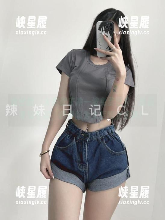 微密圈 - 大家都来冲一波免费图片，陈佩奇的长腿，值得因为太惹眼去点赞！