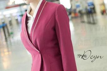 青豆客 - 毛衣路过而已，梦娜Vanessa高清透明照轻松上线！心照不宣！