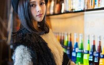 青豆客 - 瞧瞧“黄可christine”这黑白,能不能留住我这眼神?