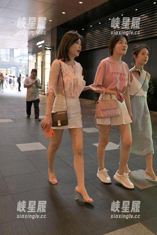 魔镜街拍 - 艾小青的运动探险——原图里的那种不太正常的汗水