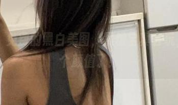 微密圈 - 免费的黑白美图，黑饱宝真会玩，全靠这个颜值了！